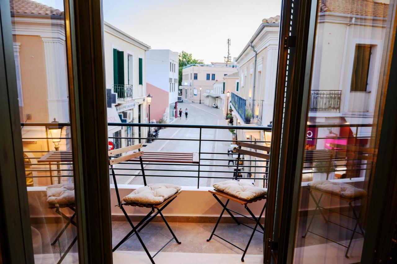 Luxury Suites By Panagiota Preveza Exterior foto